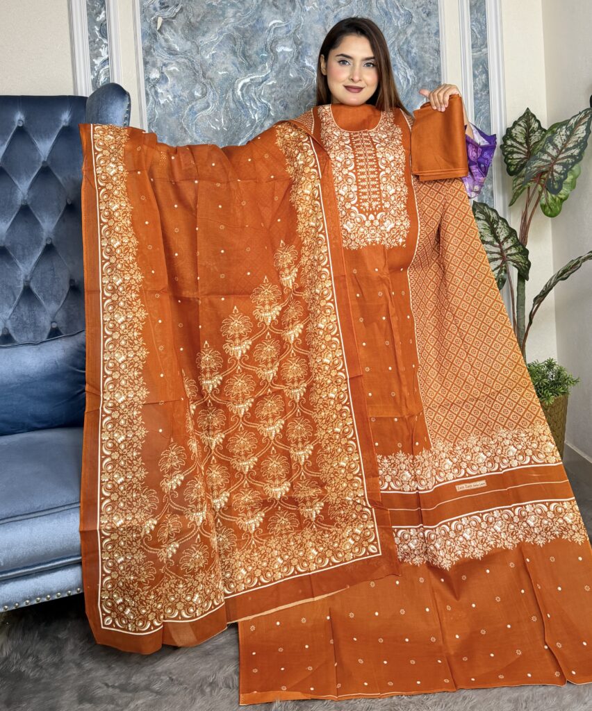 ​Three-piece suit clothing